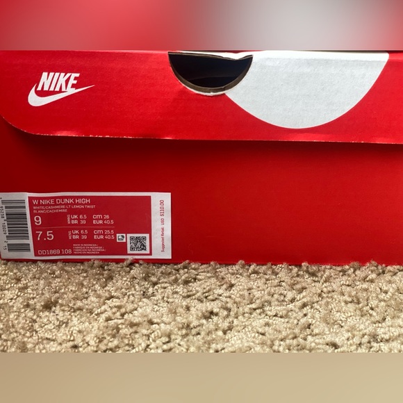 Women’s Nike Dunk High